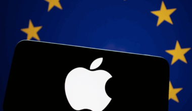 Apple phone with European Union flag