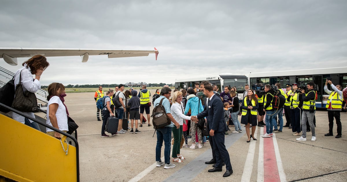 France examines sea options as it starts evacuating citizens in Iran and Israel via land