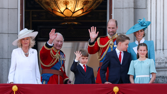 Britain's King Charles, Queen Camilla, Prince William, Prince of Wales, Catherine, Princess of Wales, Prince George, Princess Charlotte and Prince Louis appear on the balcony of Buckingham Palace as part of the Trooping the Colour parade to honour Britain's King Charles on his official birthday in London, Britain, June 14, 2025. REUTERS/Toby Melville(REUTERS)