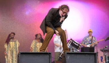 Pulp (Patchwork) at Glastonbury review: secret set shows the genius of Jarvis