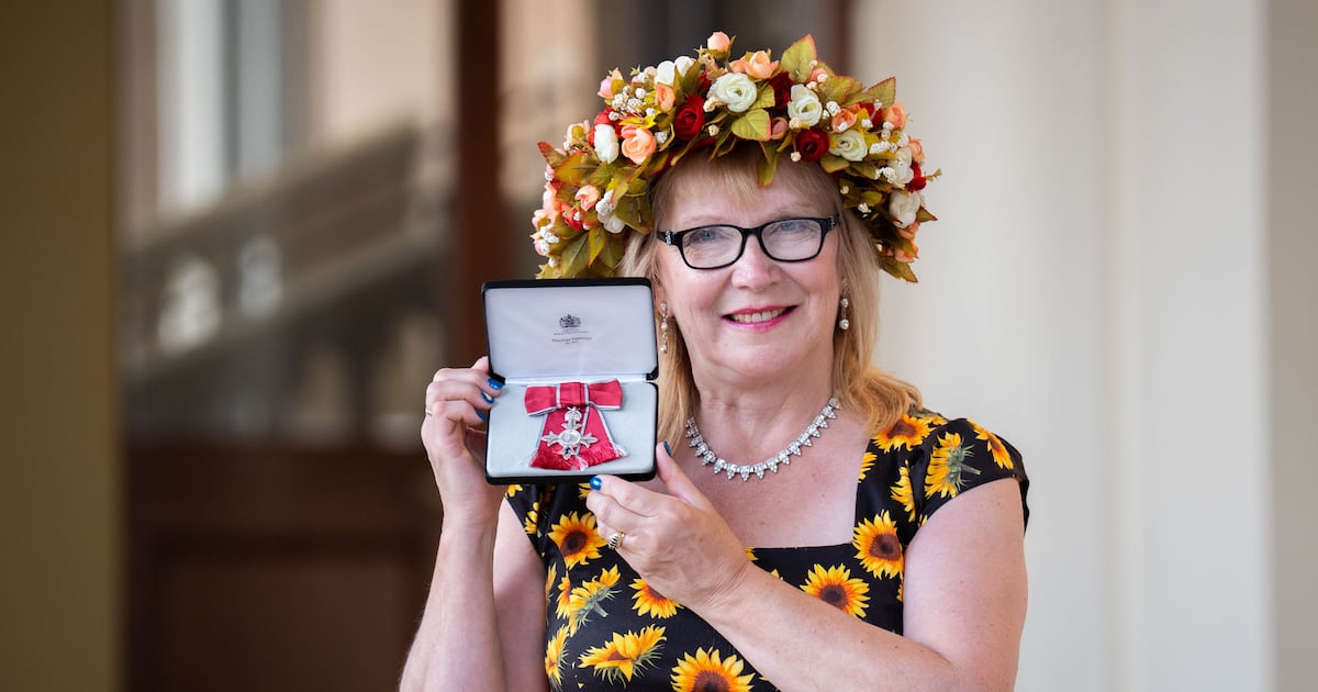 Volunteer thanks royal family for ‘believing’ in Ukraine after receiving honour – The Irish News