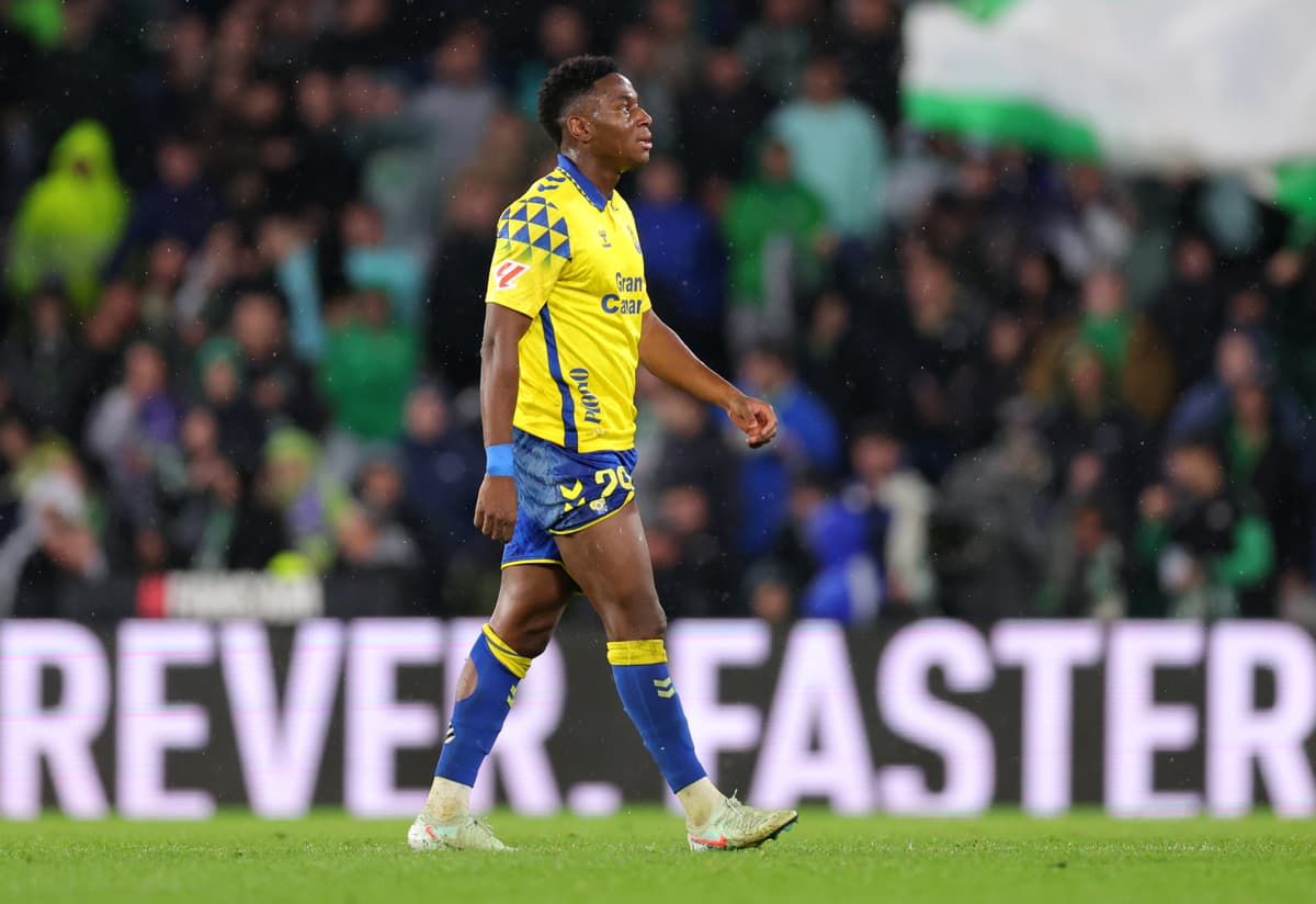 Chelsea confirm £18.8m signing with Delap announcement close - London Evening Standard