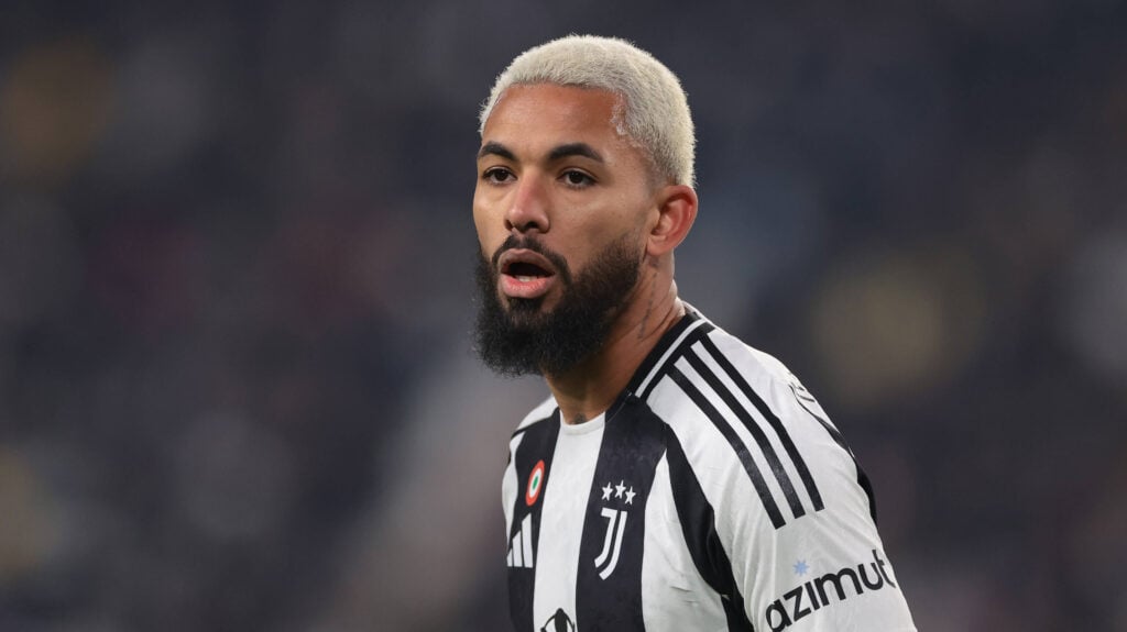 Douglas Luiz, Juventus