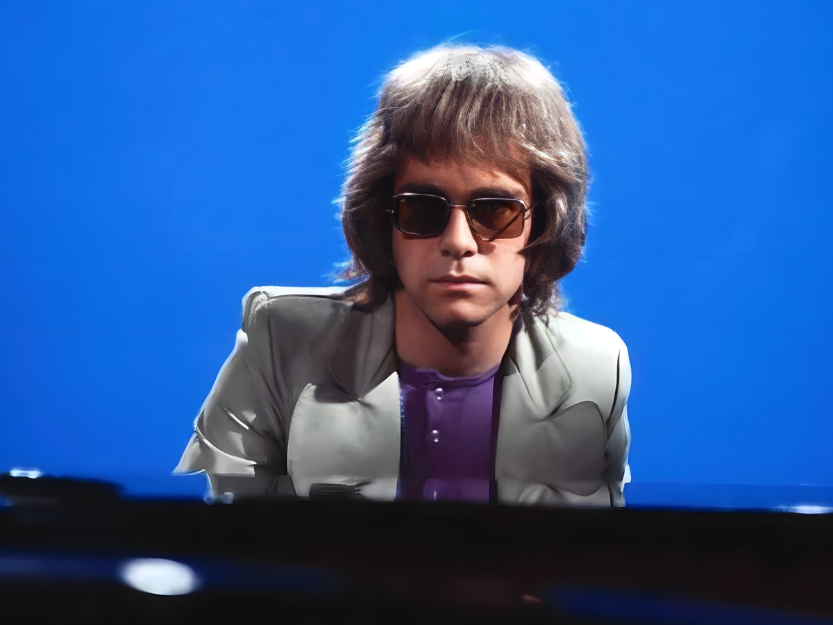 Exactly how high did Elton John get during the 1970s?