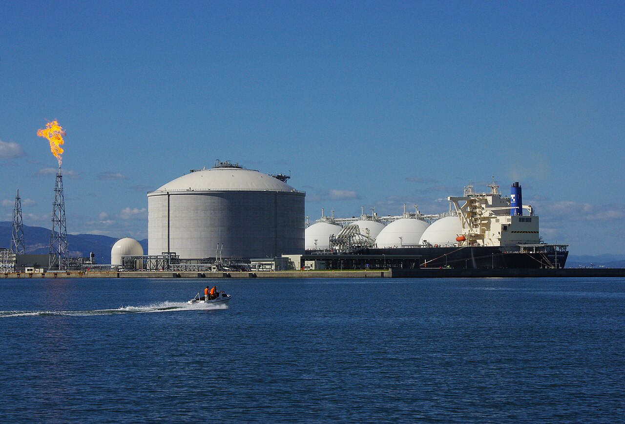 Russia’s LNG workaround and tapping into the West's leverage – Centre for Research on Energy and Clean Air