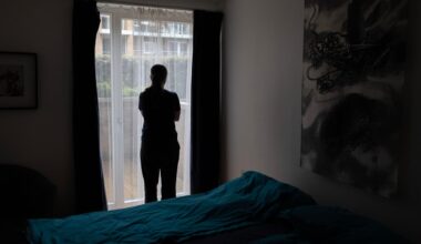 South London residents in battle over £500-a-month service charges for 24-hour concierge and garden built for wealthy neighbours