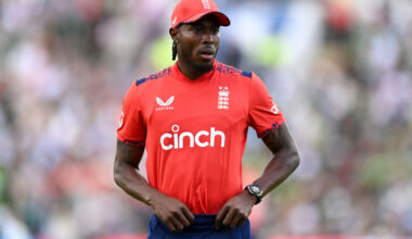 'Don't understand the rush' - England legend bemused by Jofra Archer decision