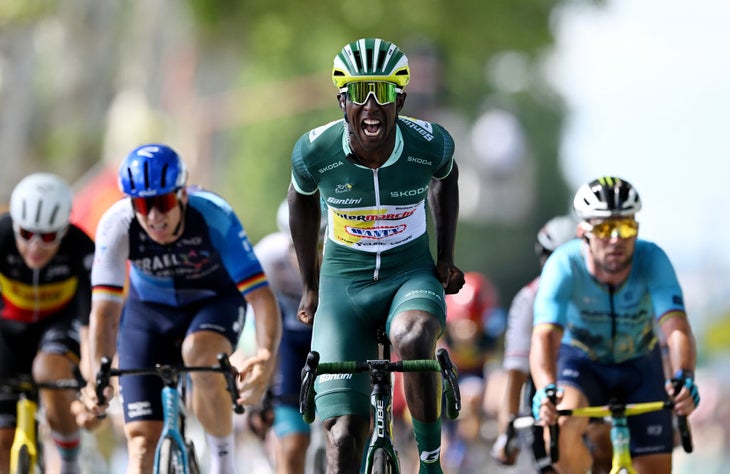 VILLENEUVE-SUR-LOT, FRANCE - JULY 11: Biniam Girmay of Eritrea and Team Intermarche - Wanty - Green Sprint Jersey (C) celebrates at finish line as stage winner during the 111th Tour de France 2024, Stage 12 a 203.6km stage from Aurillac to Villeneuve-sur-Lot / #UCIWT / on July 11, 2024 in Villeneuve-sur-Lot, France. (Photo: Getty Images)