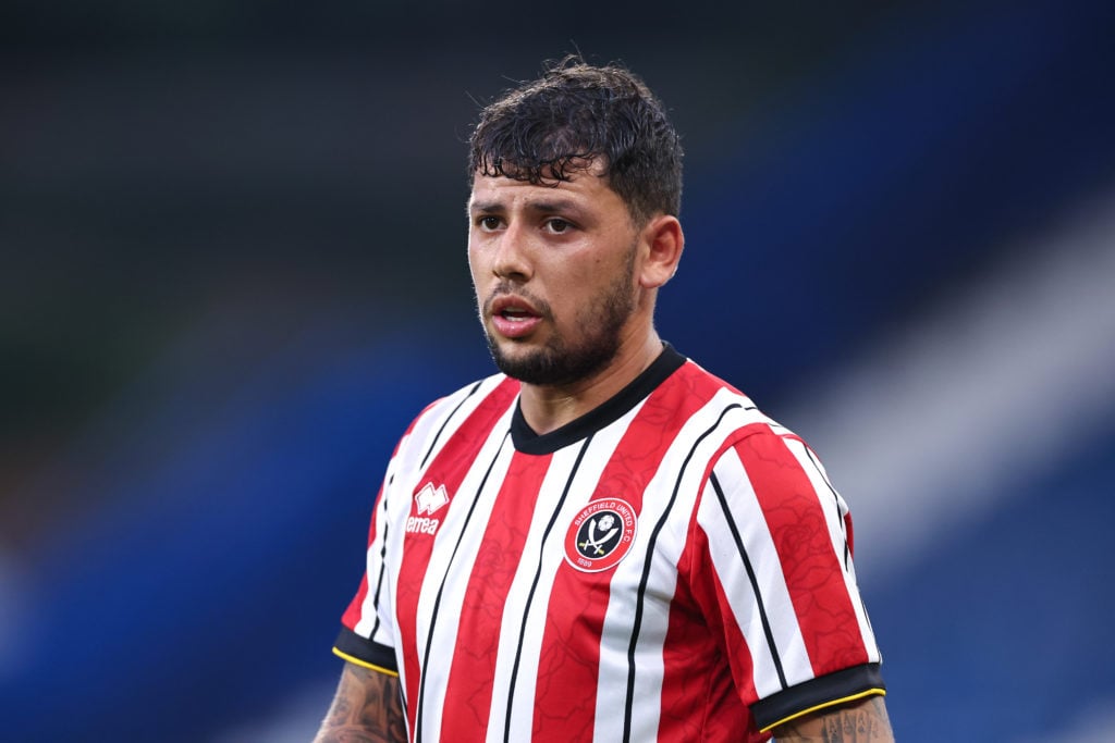 Gustavo Hamer in action for Sheffield United against Huddersfield Town.
