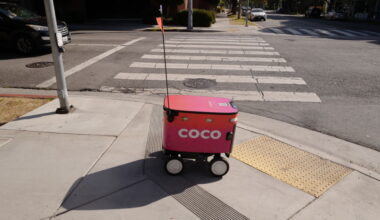Coco Robotics, robots, delivery robots