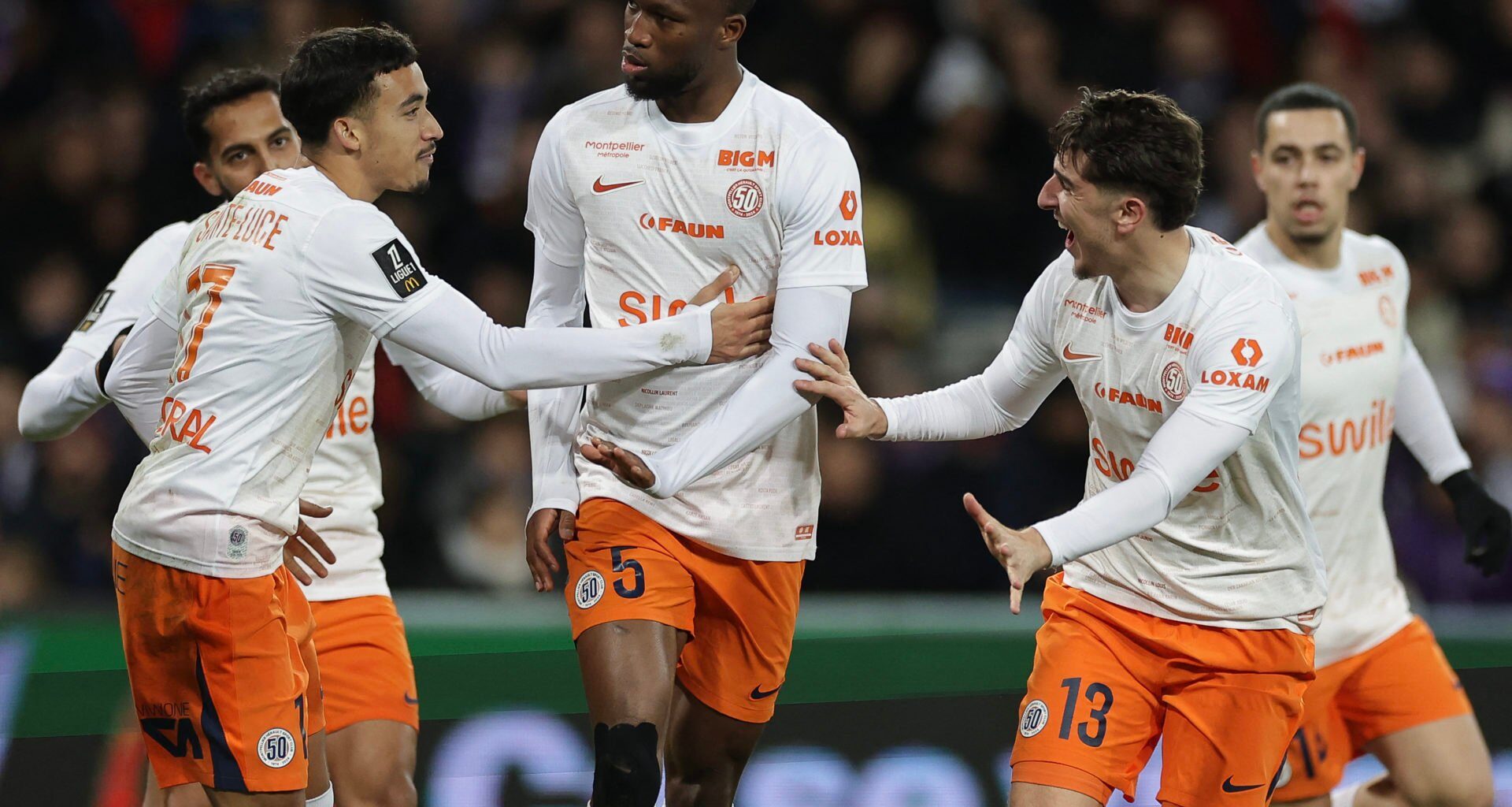 Sunderland table £4.25m bid for player on Leeds United's shortlist, he wants Premier League move