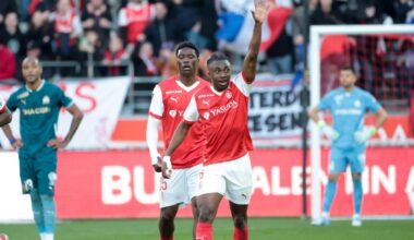 Daniel Farke ‘made aware’ that Leeds United can sign £9m ‘ball-winner’ after Jaka Bijol