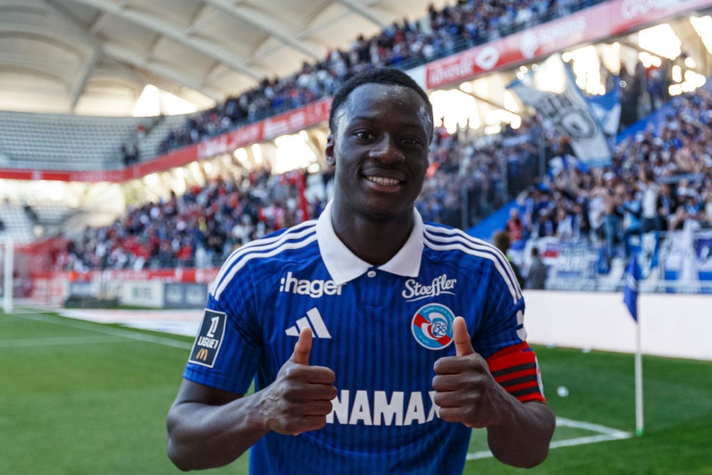 Habib Diarra makes a double thumbs up gesture after Strasbourg vs Reims.