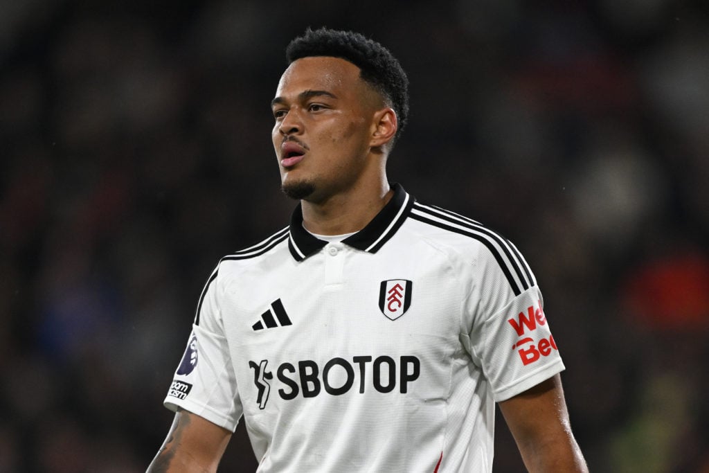 Rodrigo Muniz in action for Fulham