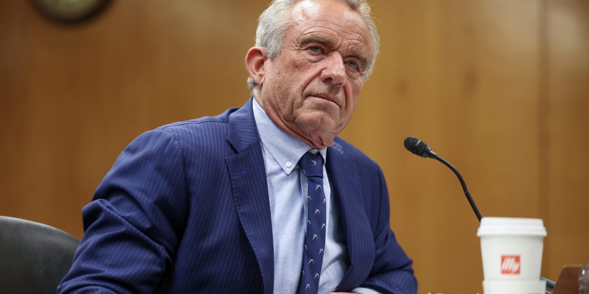 RFK Jr. will ‘end the war’ against alternative medicine at the FDA, from stem cell therapy to chelation - Fortune
