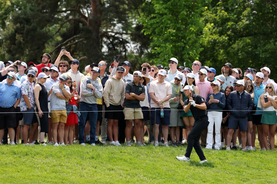 DUBLIN, OHIO - JUNE 01: Jordan Spieth of the United States plays a shot during the final round of the Memorial Tournament presented by Workday 2025 at Muirfield Village Golf Club on June 01, 2025 in Dublin, Ohio. (Photo by Andy Lyons/Getty Images)
