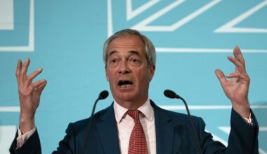 Brexit betrayal is driving Tory voters into Farage's arms