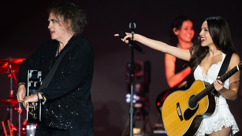 Olivia Rodrigo Brings Out The Cure's Robert Smith at Glastonbury