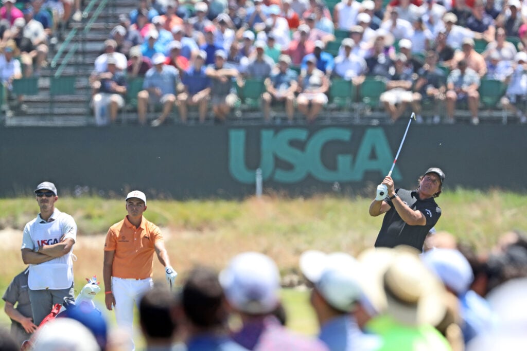 Phil Mickelson hits a tee shot at the 2018 US Open at Shinnecock