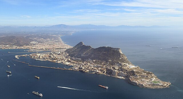 Veduta aerea di Gibilterra [foto: Adam Cli/Wikimedia Commons]