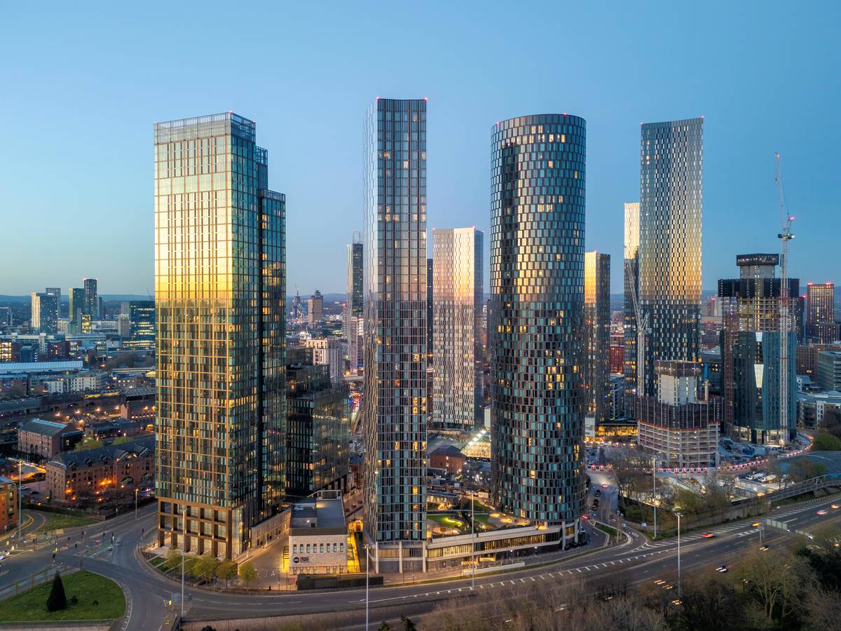 new jackson sunset screen on the square