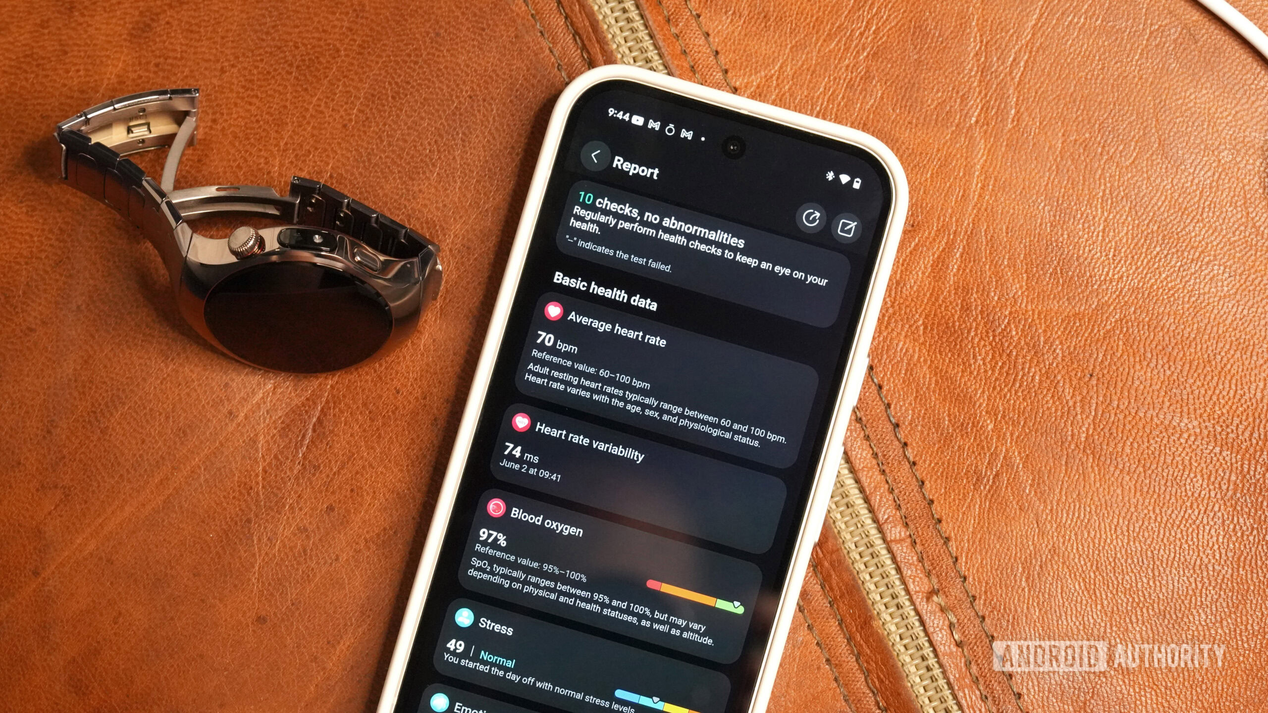 A Pixel 9 displays a user's Huawei Watch 5 Health Glance results.