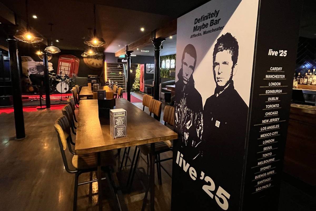 definitely-maybe-bar-northern-quarter-tour-poster