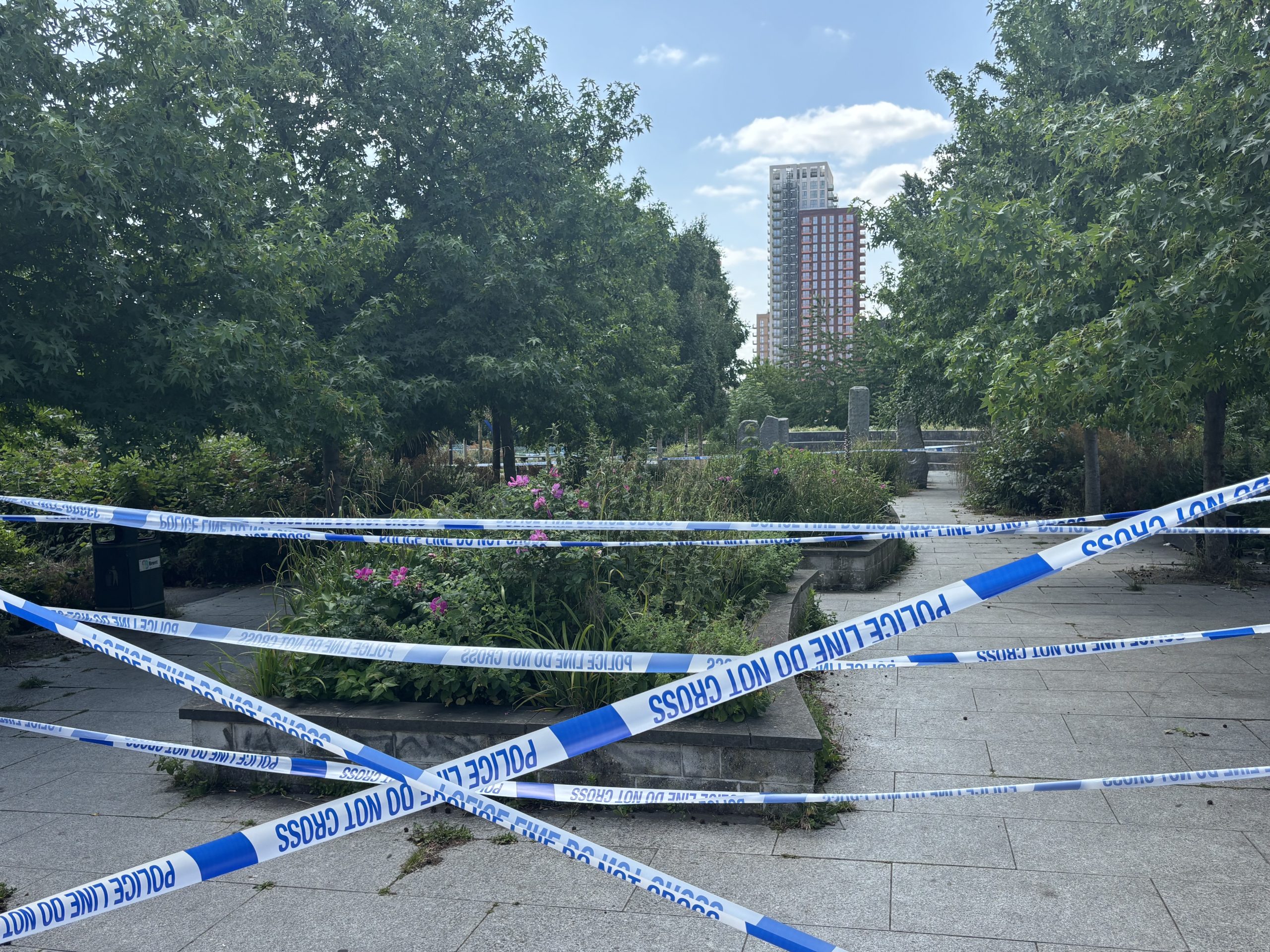 Large police presence in Wembley park after man stabbed Harrow Online Large police presence in Wembley park after man stabbed Harrow Online