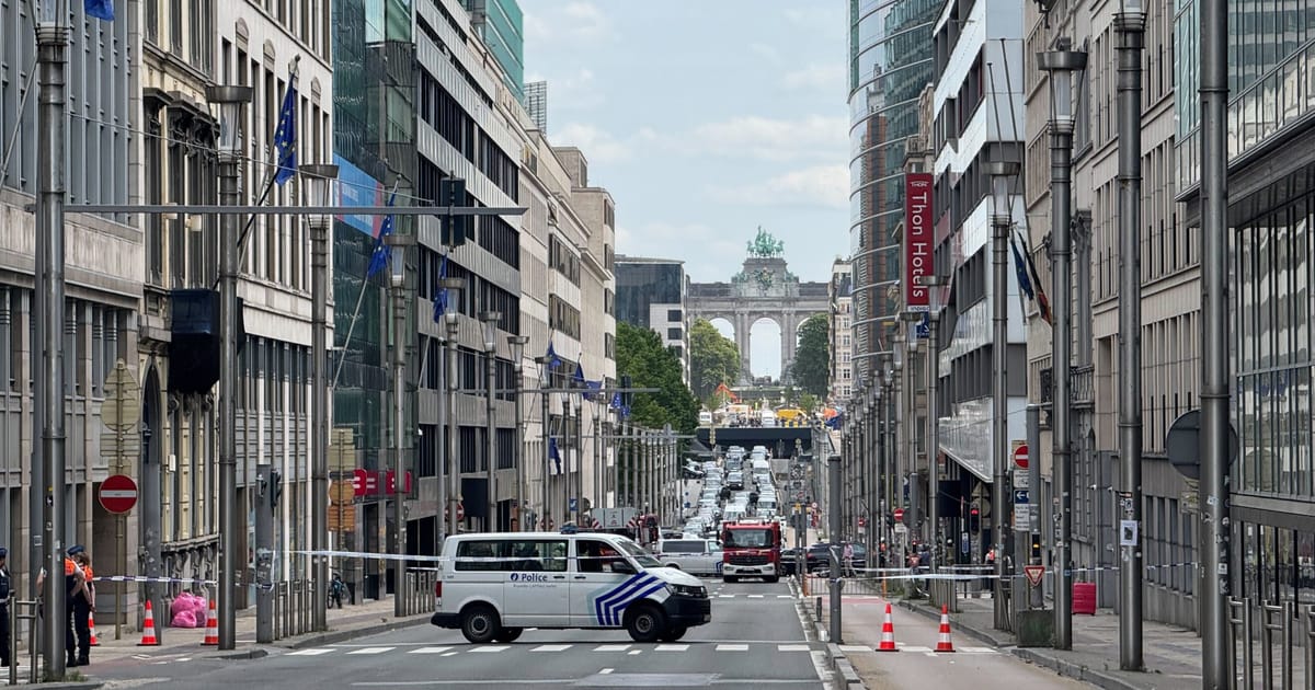 ‘Situation back to normal.’ Police deal with suspicious package near European Commission. – POLITICO