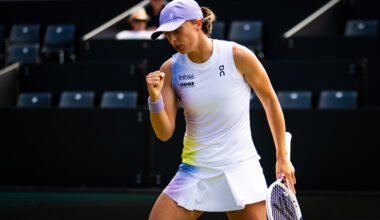 Swiatek beats Azarenka in Bad Homburg for 300th career win