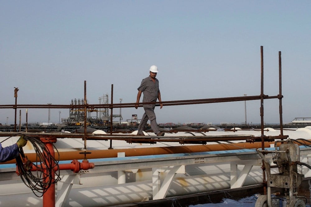Israeli Strikes on Iran Scare Oil, Stock Markets