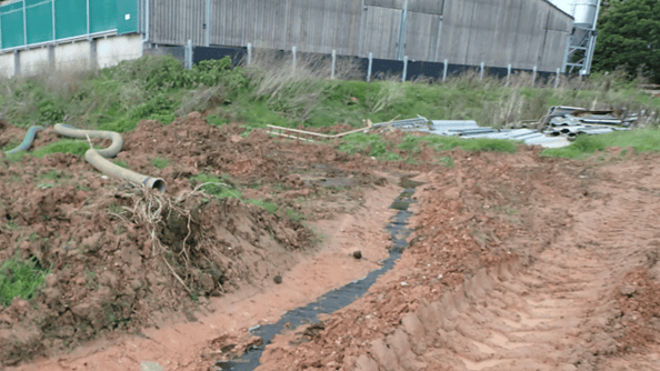 Farming father and son who caused water pollution incidents to pay more than £14,000