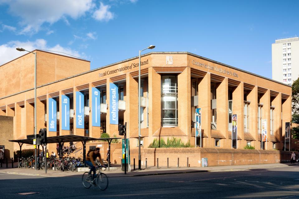 KREET0 The Royal Conservatoire of Scotland in Glasgow, Scotland, UK, on a bright sunny day