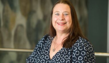 Is outsourcing a strategic opportunity amid rising employment costs? – cumbriacrack.com