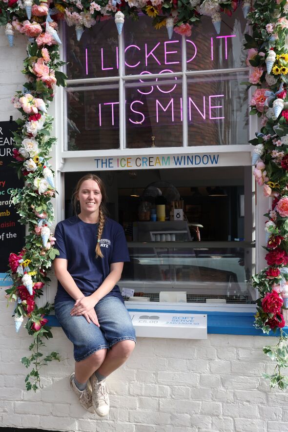 Kyla Moaineau, cafe staff Mermaid Street cafe