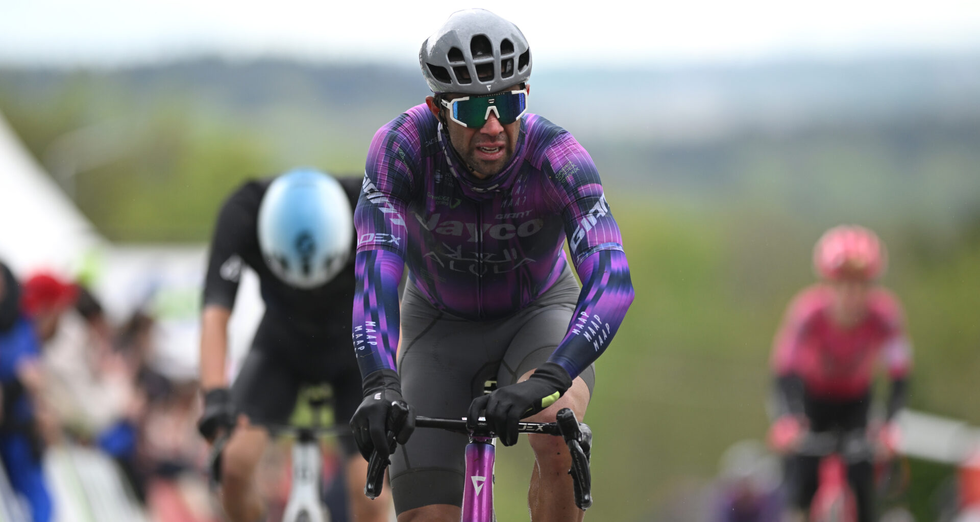 HUY, BELGIUM - APRIL 23: Michael Matthews of Australia and Team Jayco AlUla crosses the finish line during the 89th La Fleche Wallonne 2025 a 205.1km one day race from Ciney to Huy / #UCIWT / on April 23, 2025 in Huy, Belgium. (Photo by Dario Belingheri/Getty Images)