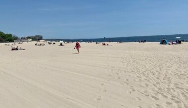 3 people stabbed at Ocean Beach Park in New London: police – NBC Connecticut