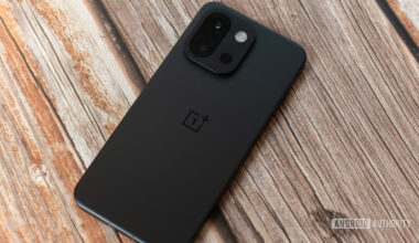 OnePlus 13s 2