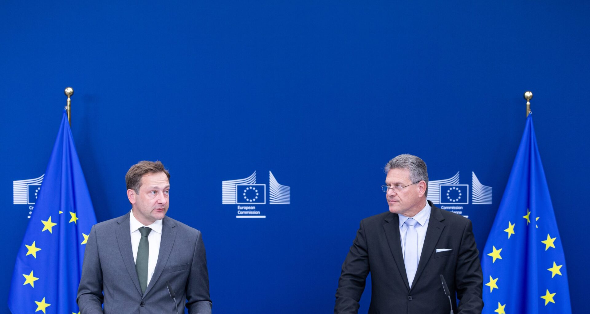 EU, Ukraine strike long-term food trade deal with strings attached