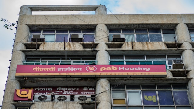 pnb housing finance block deals