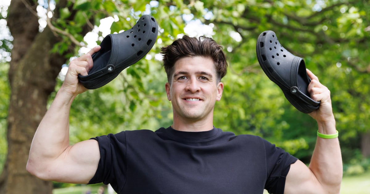 Presenter Danny Campbell to run 10k race in Crocs in memory of late brother – The Irish News