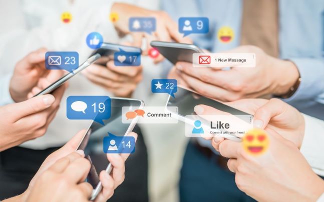 White Rock RCMP warn parents of consequences of kids misusing Internet and social media
