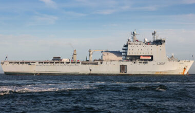 UK and France mark D-Day anniversary with joint amphibious exercise