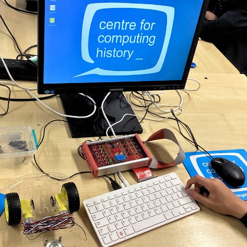 Year Nine Explore the Past, Present and Future of Computing