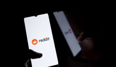 The Reddit logo is displayed on a smartphone screen in Athens, Greece, on September 9, 2024