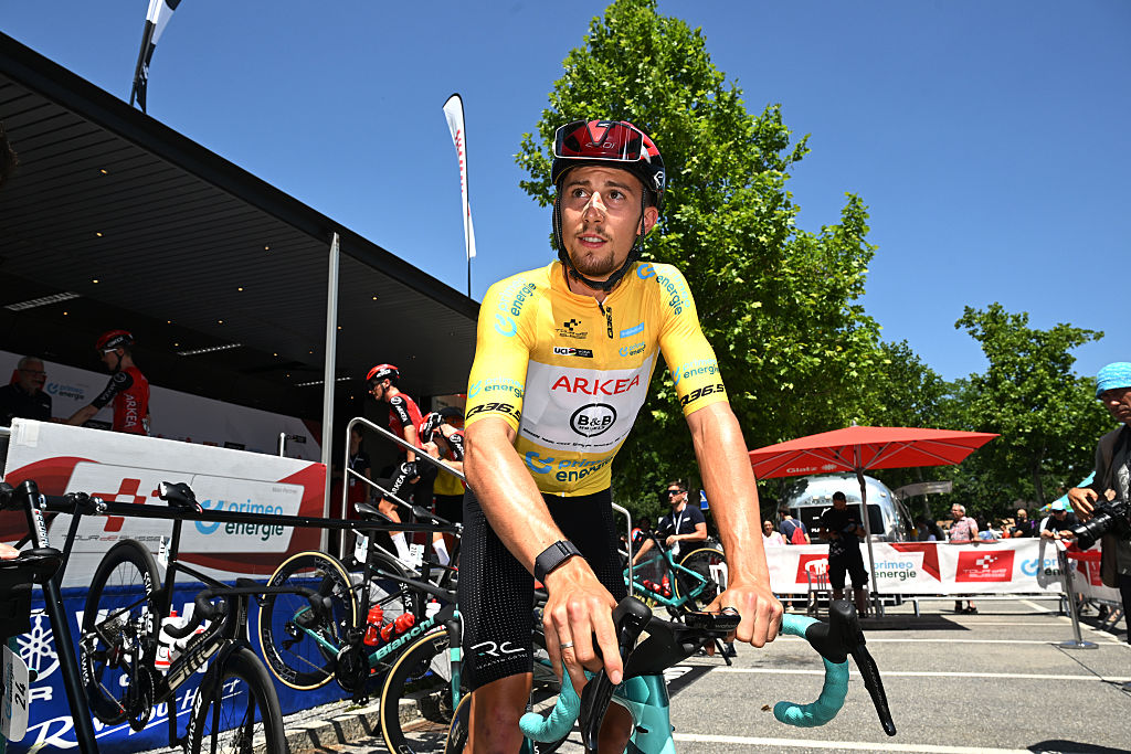 Tour de Suisse stage 6 live – A sprint expected in Neuhausen am Rheinfall