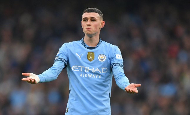 MANCHESTER, ENGLAND - FEBRUARY 15: Manchester City's Phil Foden during the Premier League match between Manchester City FC and Newcastle United FC at Etihad Stadium on February 15, 2025 in Manchester, England. (Photo by Dave Howarth - CameraSport via Getty Images)