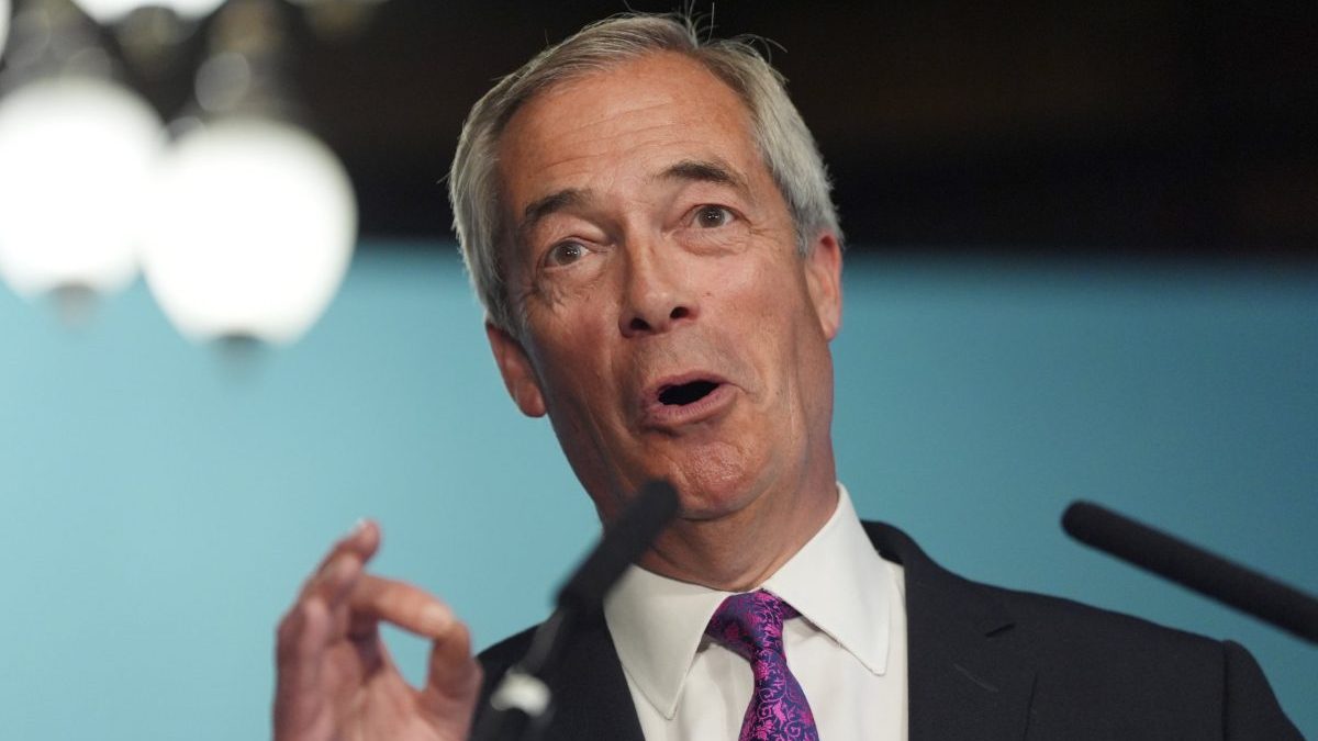 Farage more trusted than Starmer on economy