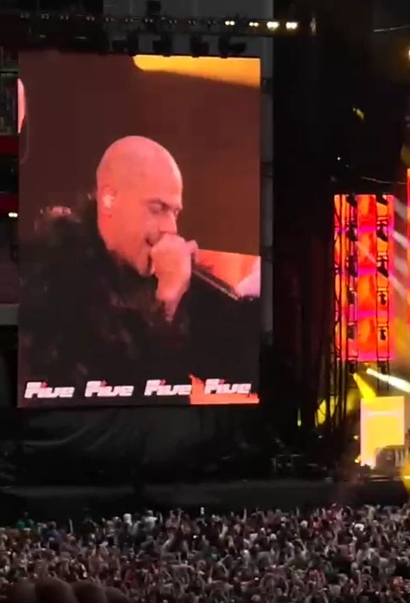 Iconic band reunite on stage after 25 years during Robbie Williams gig