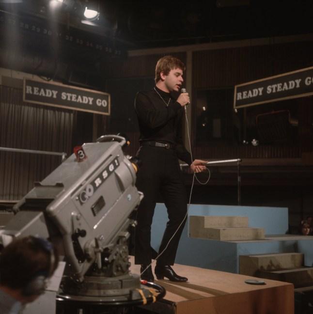 15th April 1966: American pop singer Lou Christie (born Lugee Alfredo Giovanni Sacco) appearing on the British music show Ready Steady Go. (Photo by Caroline Gillies/BIPs/Getty Images)